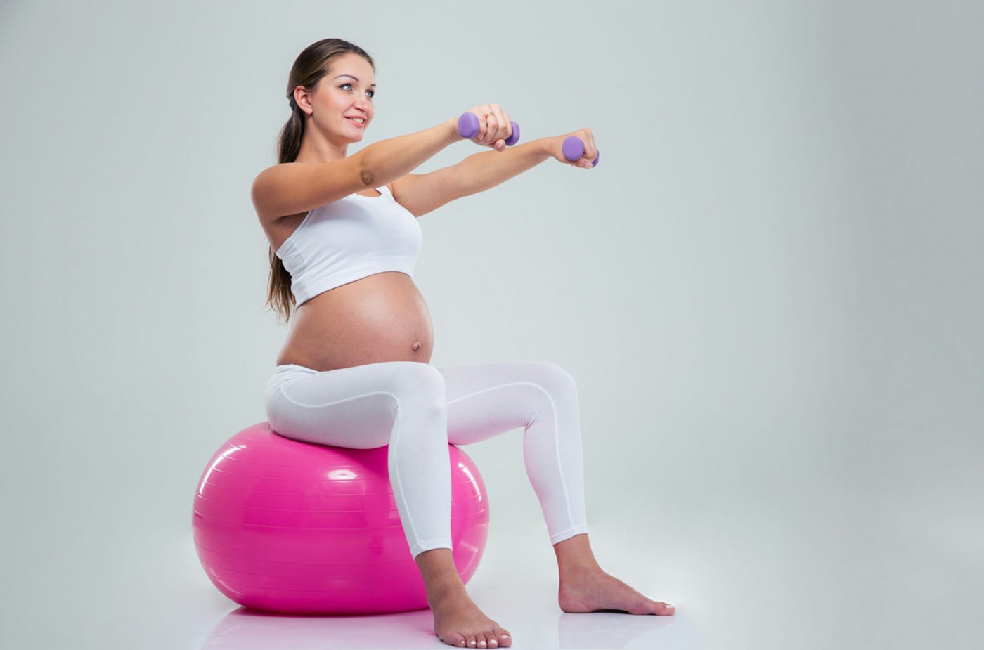 ejercicios para tu embarazo. Te explicamos cómo entrenar en tu embarazo.